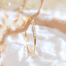 Kinarya Linear Gold Bracelet